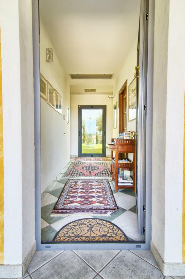A Villa Ada B&B Arborea Extérieur photo