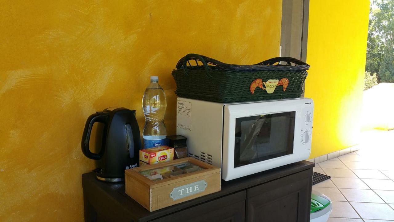 A Villa Ada B&B Arborea Extérieur photo
